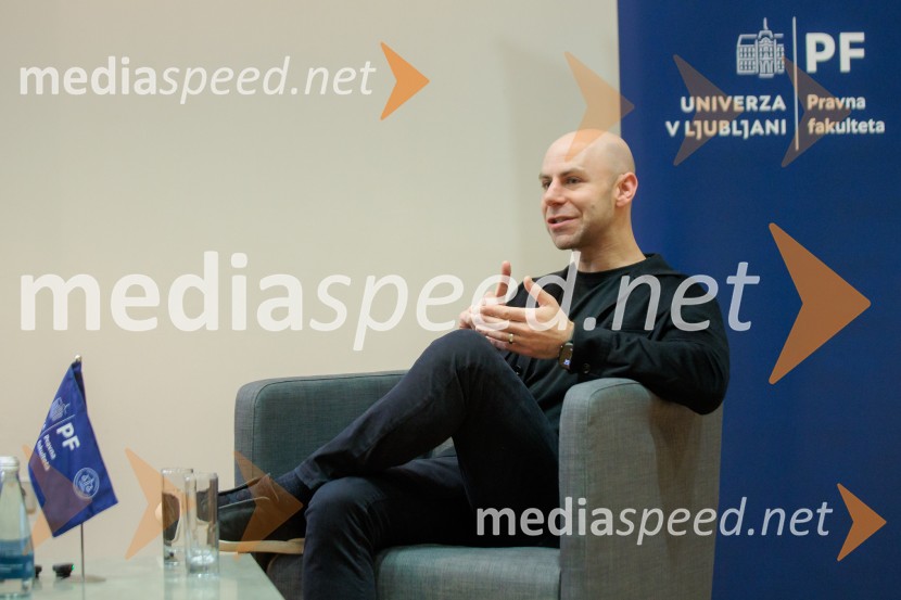 Pogovor s prof. dr. Adamom M. Grantom