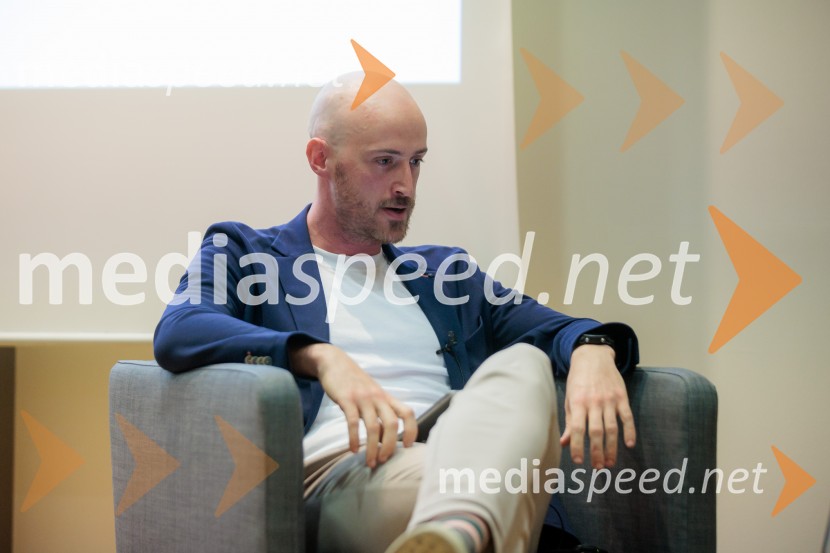 Pogovor s prof. dr. Adamom M. Grantom