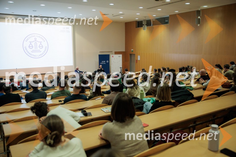 Pogovor s prof. dr. Adamom M. Grantom