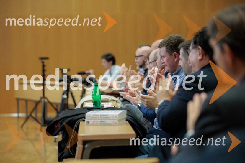 Pogovor s prof. dr. Adamom M. Grantom