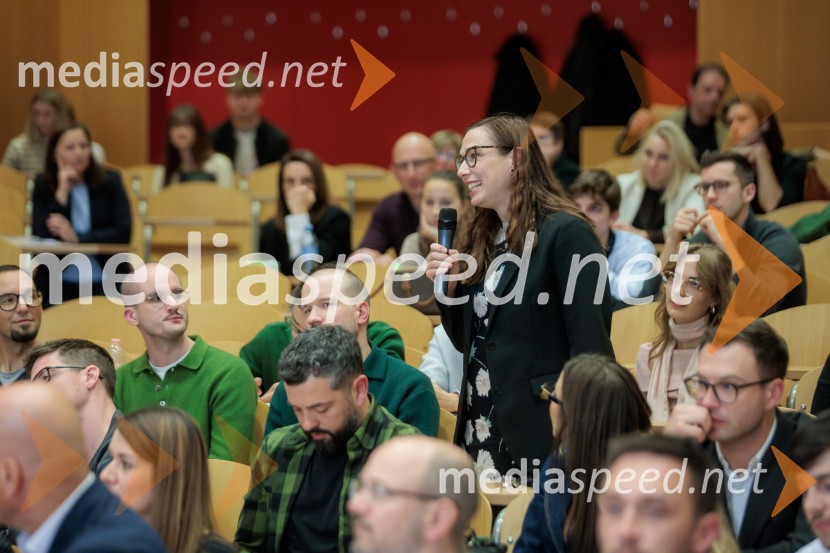 Pogovor s prof. dr. Adamom M. Grantom