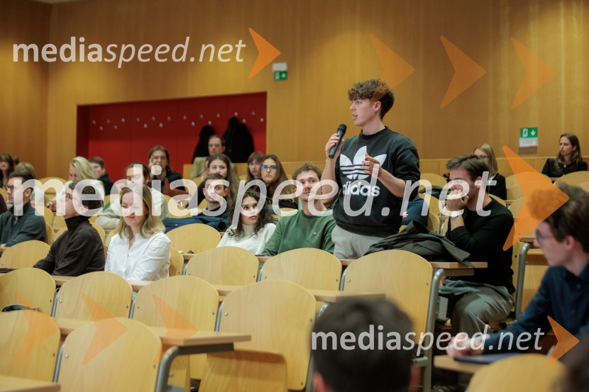 Pogovor s prof. dr. Adamom M. Grantom