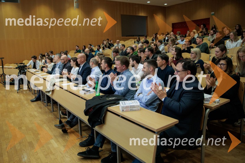 Pogovor s prof. dr. Adamom M. Grantom