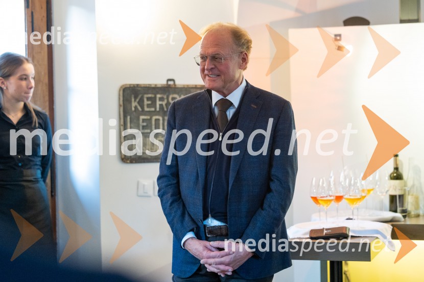 Slovenski konzularni zbor na Škrabčevi domačiji