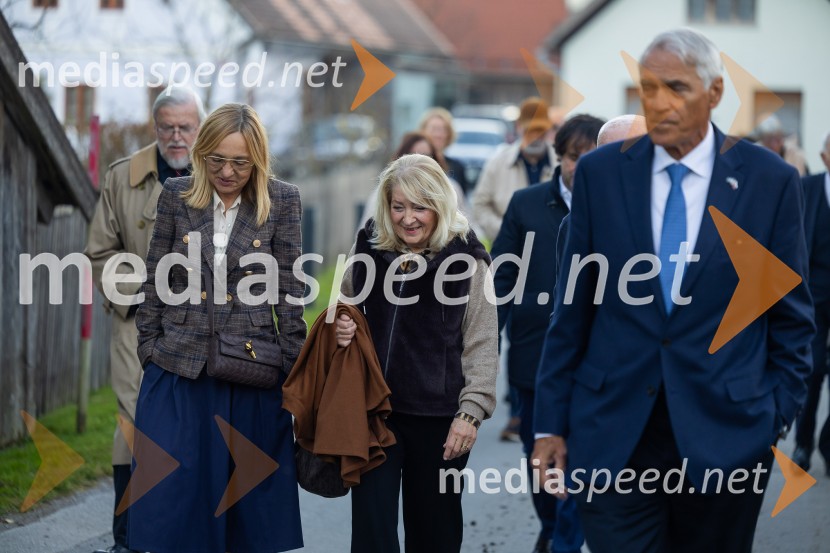 Slovenski konzularni zbor na Škrabčevi domačiji