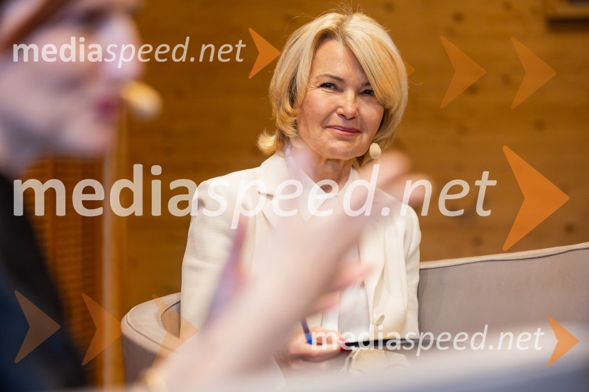 Slovenski konzularni zbor na Škrabčevi domačiji