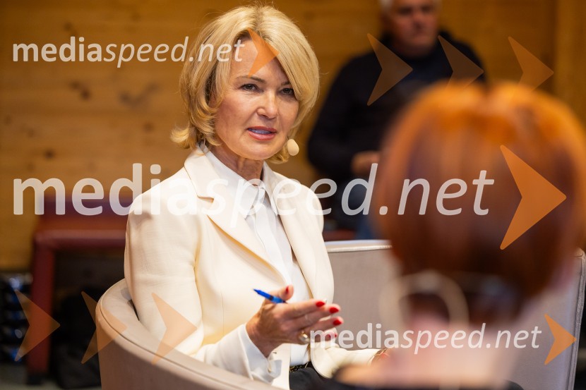 Slovenski konzularni zbor na Škrabčevi domačiji