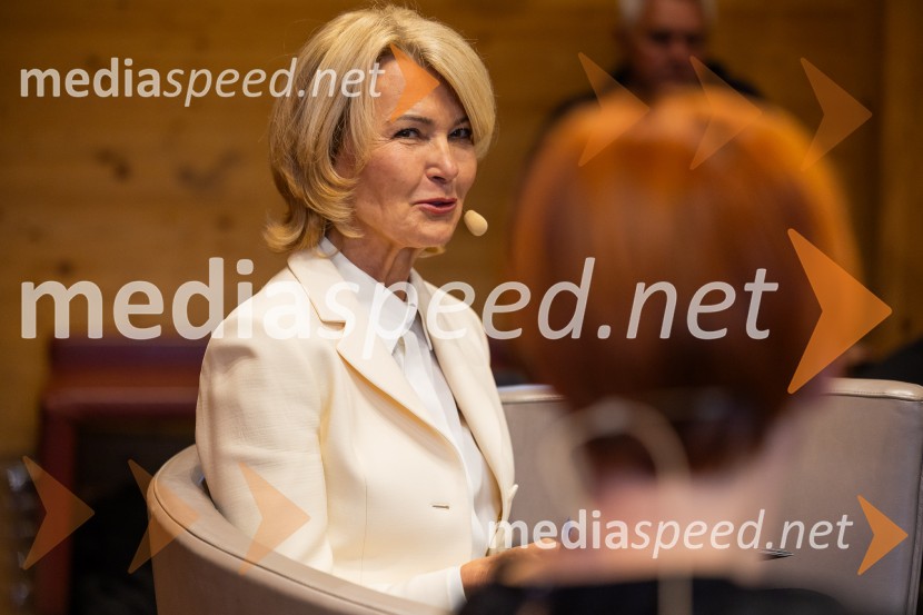 Slovenski konzularni zbor na Škrabčevi domačiji