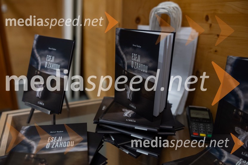 Slovenski konzularni zbor na Škrabčevi domačiji