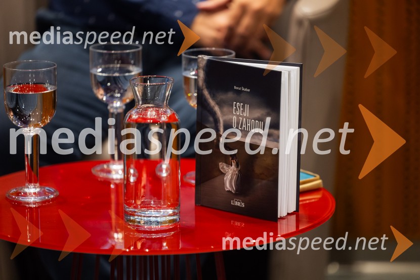 Slovenski konzularni zbor na Škrabčevi domačiji