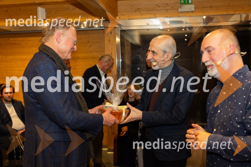 Slovenski konzularni zbor na Škrabčevi domačiji