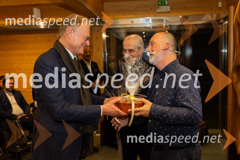 Slovenski konzularni zbor na Škrabčevi domačiji