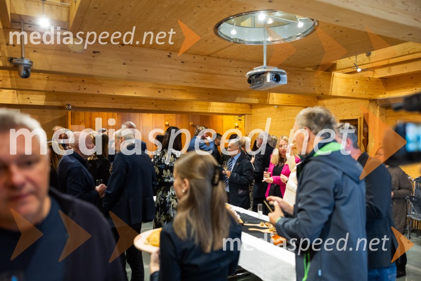 Slovenski konzularni zbor na Škrabčevi domačiji