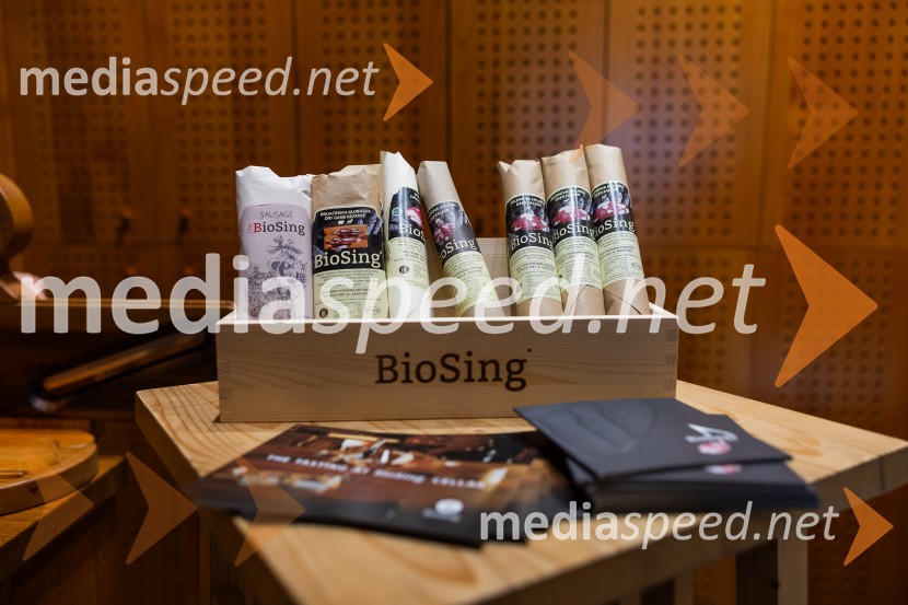 Slovenski konzularni zbor na Škrabčevi domačiji