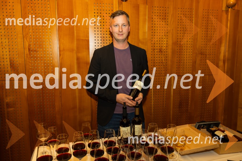 Slovenski konzularni zbor na Škrabčevi domačiji