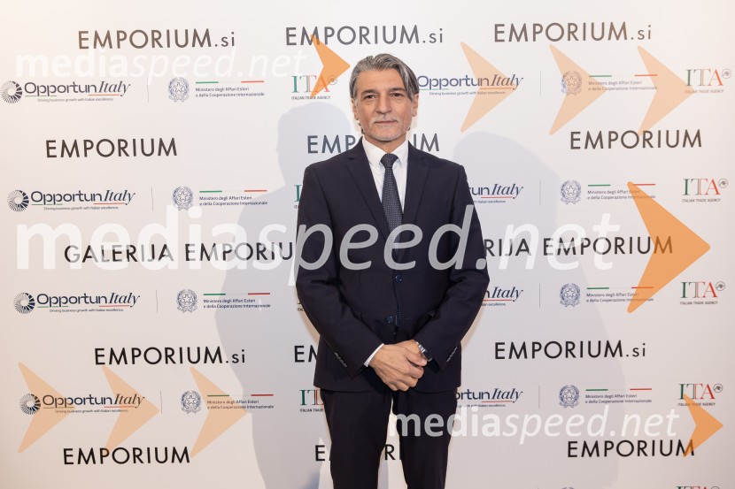 Galerija Emporium v središču prestolnice znova postala oder italijanske elegance