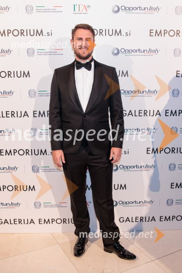 Galerija Emporium v središču prestolnice znova postala oder italijanske elegance