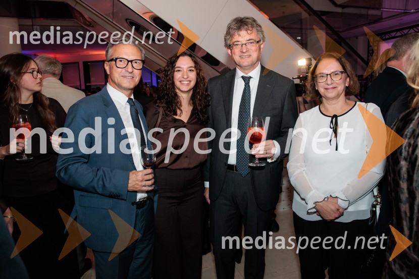 Galerija Emporium v središču prestolnice znova postala oder italijanske elegance