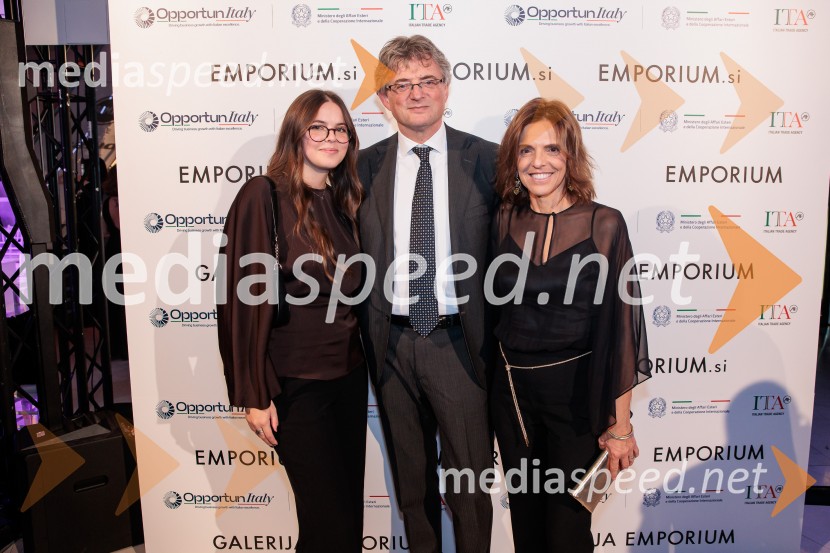 Galerija Emporium v središču prestolnice znova postala oder italijanske elegance