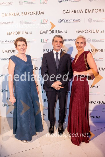 Galerija Emporium v središču prestolnice znova postala oder italijanske elegance