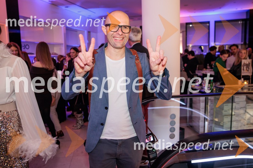 Galerija Emporium v središču prestolnice znova postala oder italijanske elegance