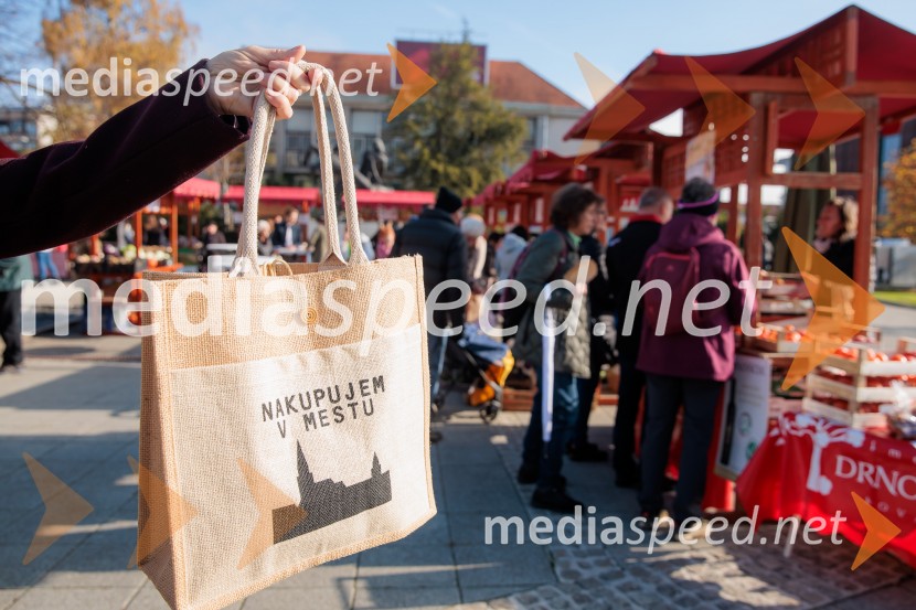 Tržnica lokalnih dobrot v Kranju