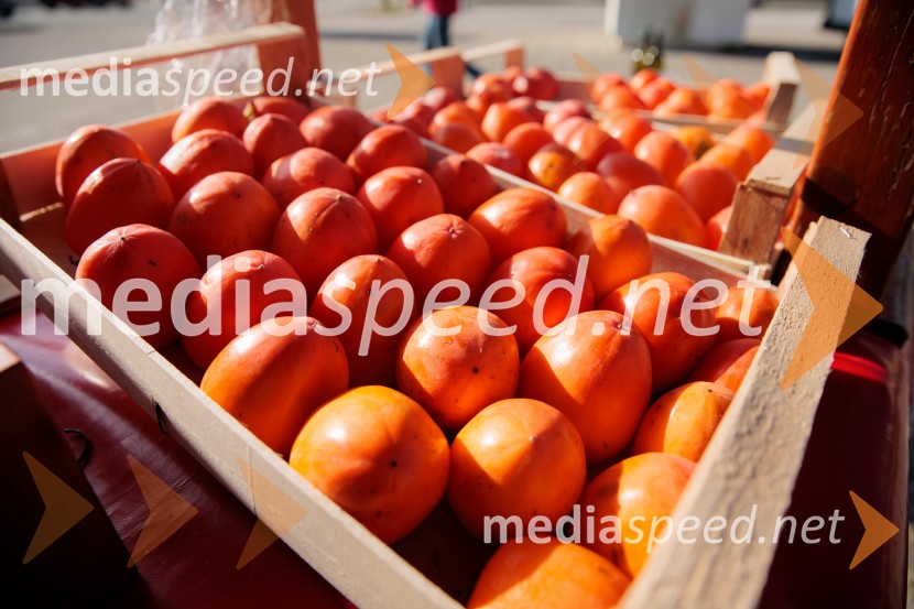 Tržnica lokalnih dobrot v Kranju