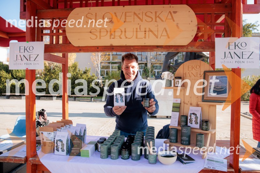 Tržnica lokalnih dobrot v Kranju