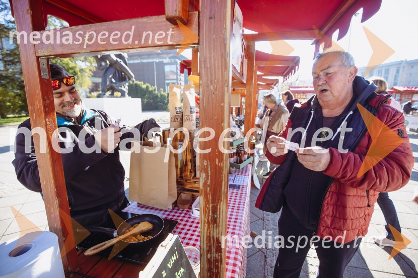 Tržnica lokalnih dobrot v Kranju