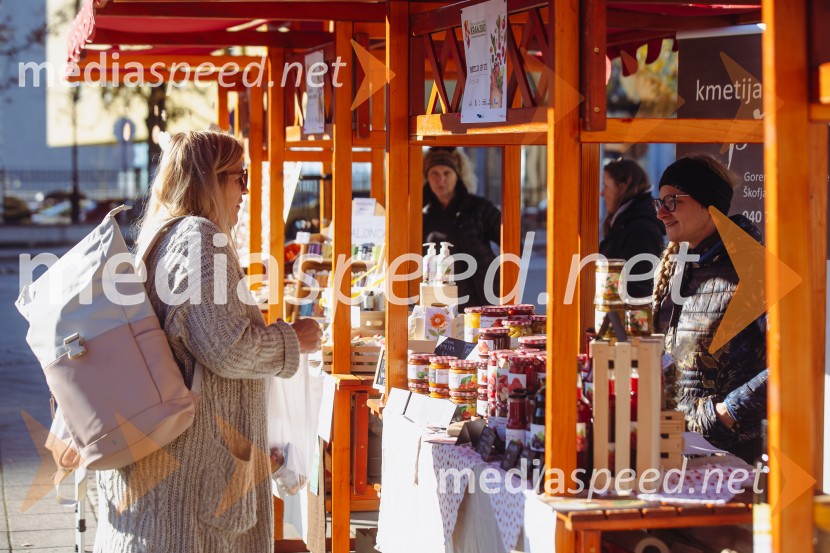Tržnica lokalnih dobrot v Kranju