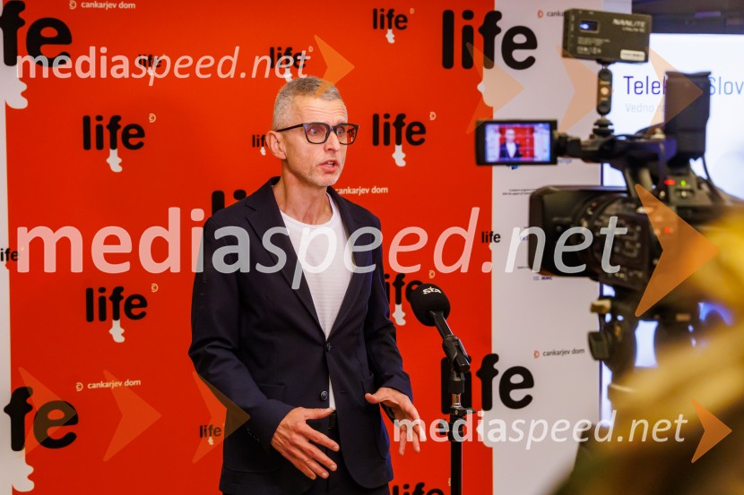  Aleš  Pavlin , Perfo production36. Liffe – Ljubljanski mednarodni filmski festival in premiera filma Belo se pere na devedeset