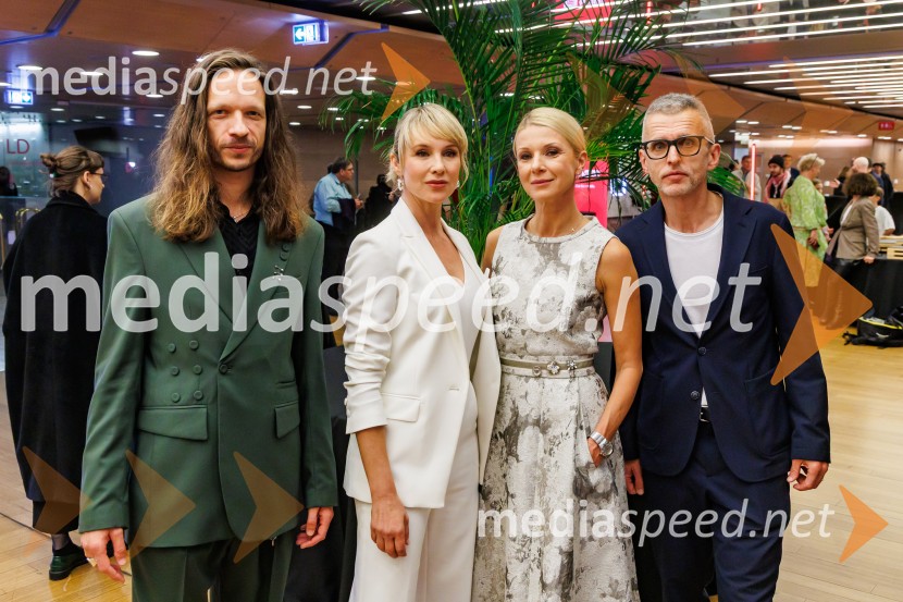  Peter Baroš, direktor kulturno-umetniškega programa Cankarjevega doma;  Iva Krajnc Bagola, igralka;  Tjaša  Železnik, igralka;  Aleš  Pavlin , Perfo production36. Liffe – Ljubljanski mednarodni filmski festival in premiera filma Belo se pere na devedeset