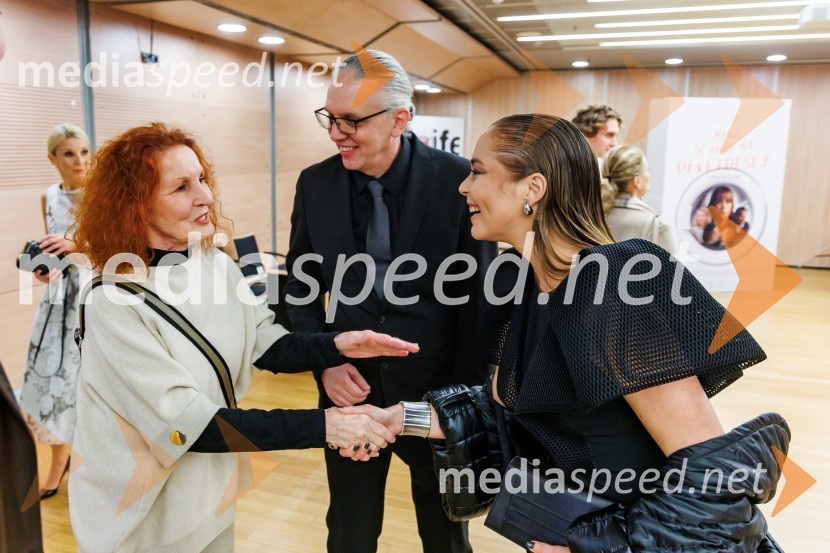  ... ;  Ditka Haberl, pevka;  ... ;  ... 36. Liffe – Ljubljanski mednarodni filmski festival in premiera filma Belo se pere na devedeset