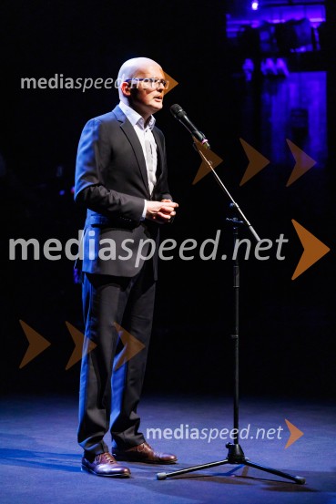  Simon Popek, programski direktor, festival LIFFe36. Liffe – Ljubljanski mednarodni filmski festival in premiera filma Belo se pere na devedeset