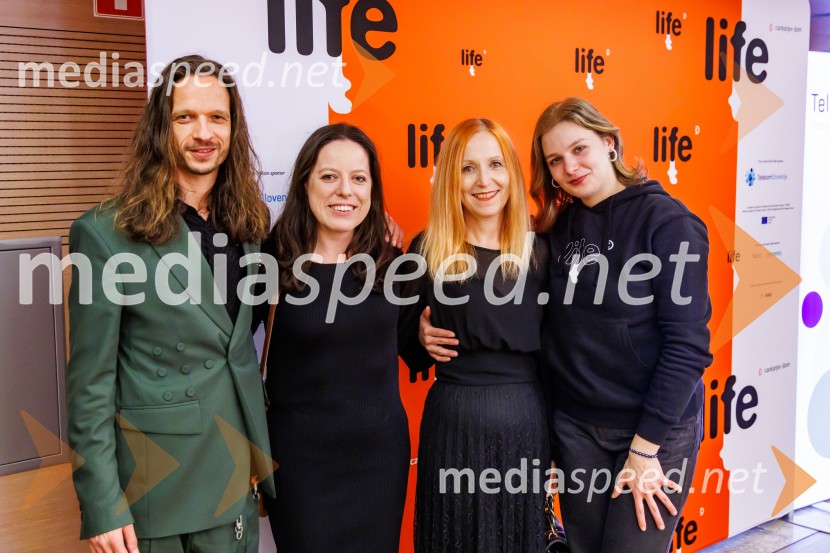  Peter Baroš, direktor kulturno-umetniškega programa Cankarjevega doma;  Medeja Medved;  ... ;  ... 36. Liffe – Ljubljanski mednarodni filmski festival in premiera filma Belo se pere na devedeset