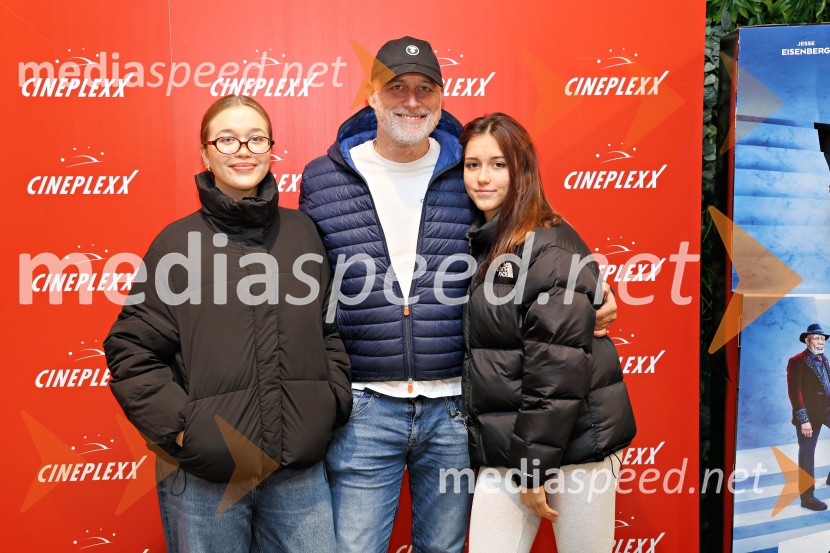  ... ;  Aleš Bravničar, fotograf;  ... Zdaj me vidiš, zdaj me ne vidiš 3, premiera filma v Cineplexxu