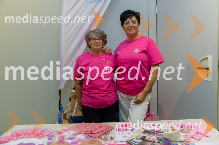 Roza oktober in moška moda, humanitarn modna revija