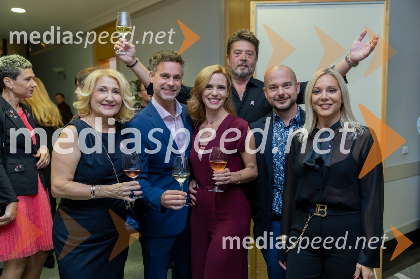  ... ;  ... ;  Jan Strmšek;  ... ;  ... ;  ... Roza oktober in moška moda, humanitarn modna revija