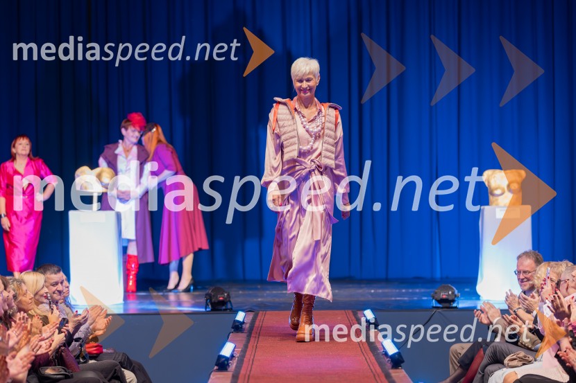 Roza oktober in moška moda, humanitarn modna revija