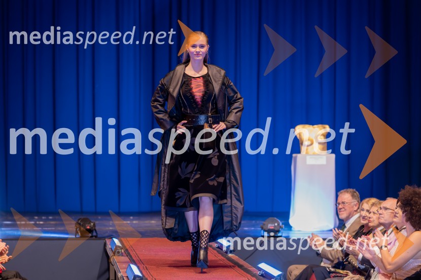 Roza oktober in moška moda, humanitarn modna revija