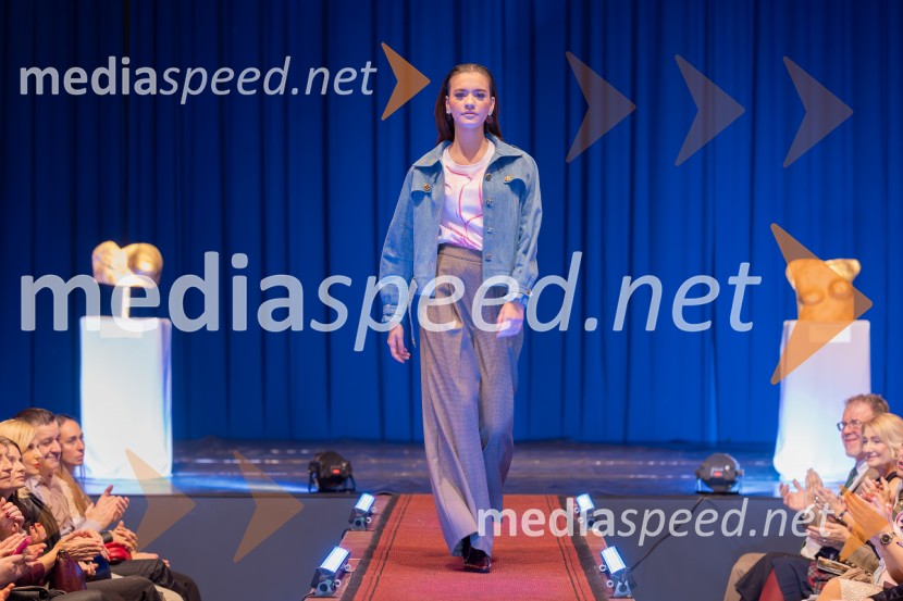 Roza oktober in moška moda, humanitarn modna revija