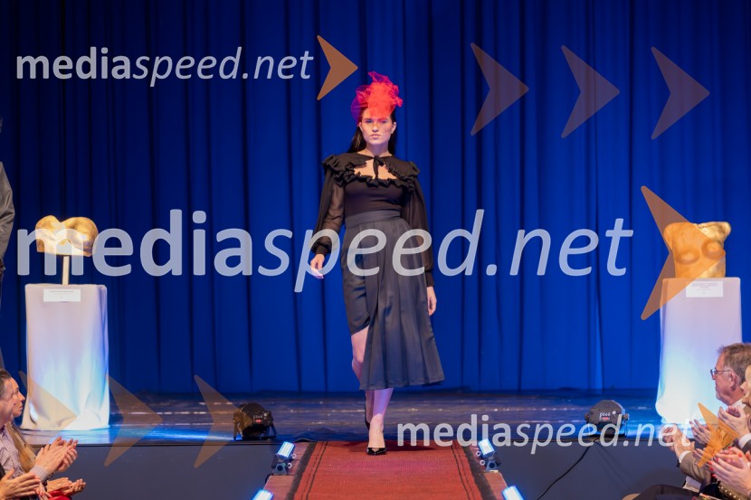 Roza oktober in moška moda, humanitarn modna revija