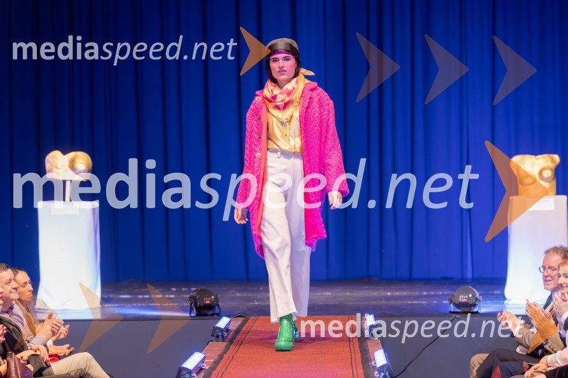 Roza oktober in moška moda, humanitarn modna revija