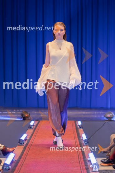 Roza oktober in moška moda, humanitarn modna revija