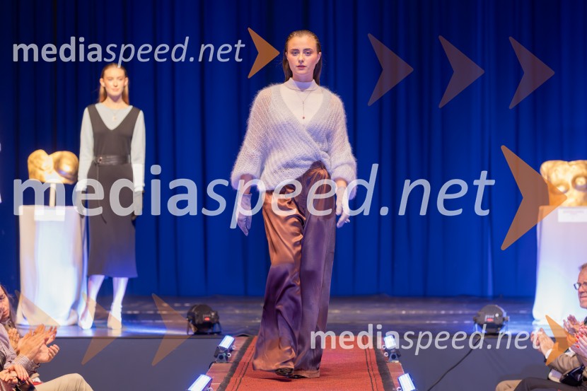 Roza oktober in moška moda, humanitarn modna revija