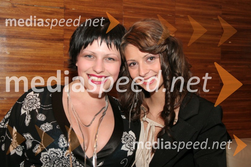 Nuška Drašček in Žana, pevkiPlusova vročica, Samsara