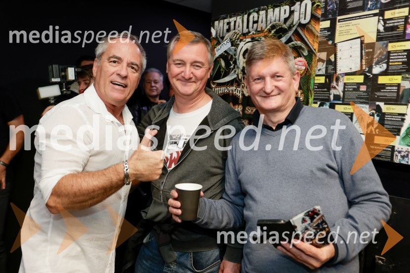 VIli Resnik s prijatelji - 30 let glasbene kariere