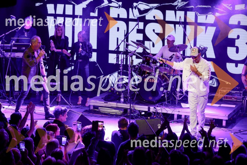 VIli Resnik s prijatelji - 30 let glasbene kariere