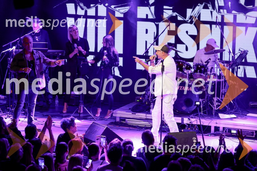 VIli Resnik s prijatelji - 30 let glasbene kariere