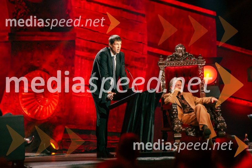  Goran Vojnović, pisatelj, kolumnist, režiser;  Robert Pešut - Magnifico, glasbenikNa žaru z Ladom Bizovičarjem, Magnifico